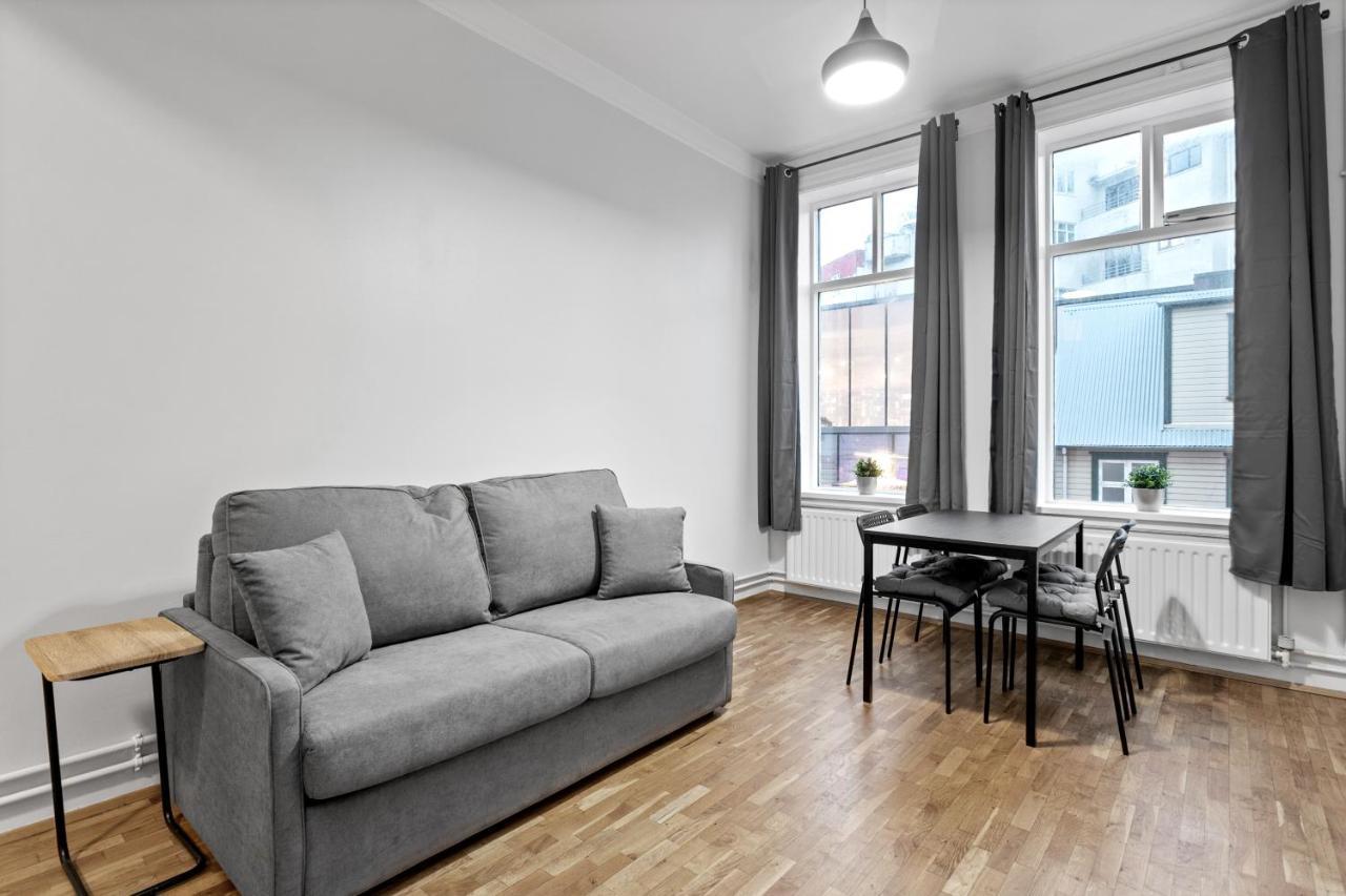 Sunny Central Reykjavik Apartment Ngoại thất bức ảnh