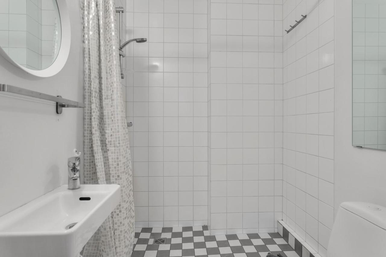 Sunny Central Reykjavik Apartment Ngoại thất bức ảnh