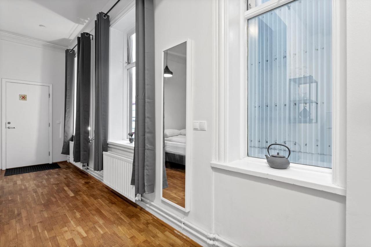 Sunny Central Reykjavik Apartment Ngoại thất bức ảnh